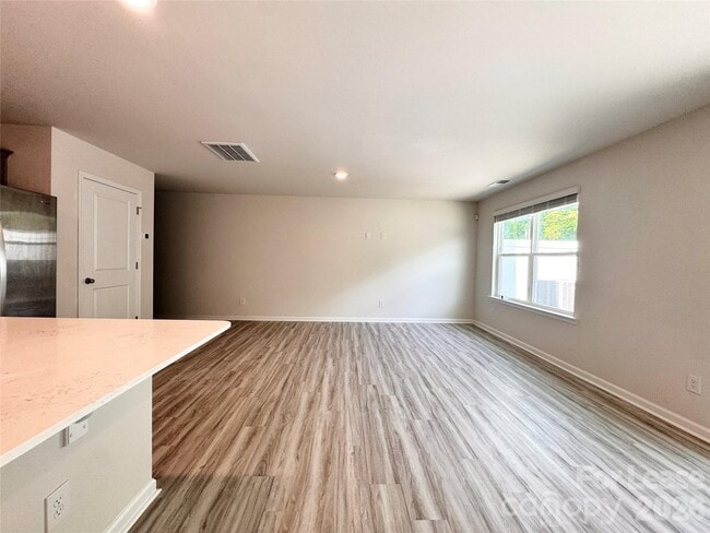 Photo - 6131 Faron Wy