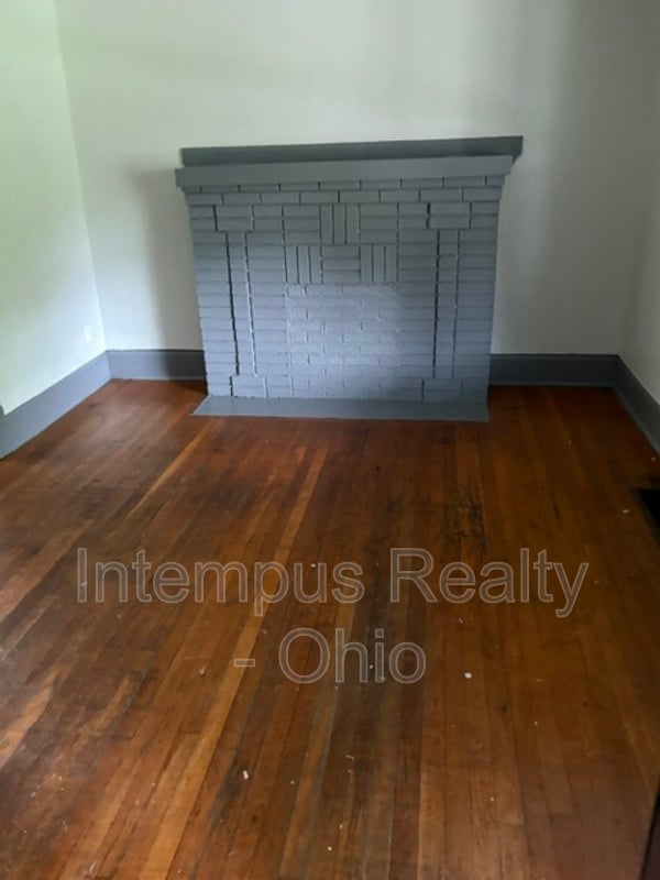 Photo - 2129 Kensington Ave