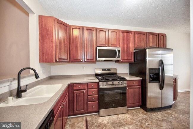 Photo - 5035 Woods Line Dr