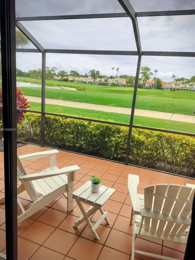 Photo - 551 Prestwick Cir