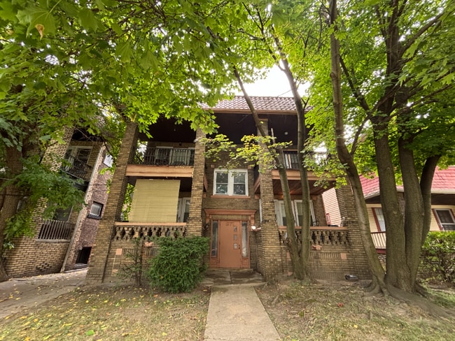 Building Photo - 971 E 143rd St Rental