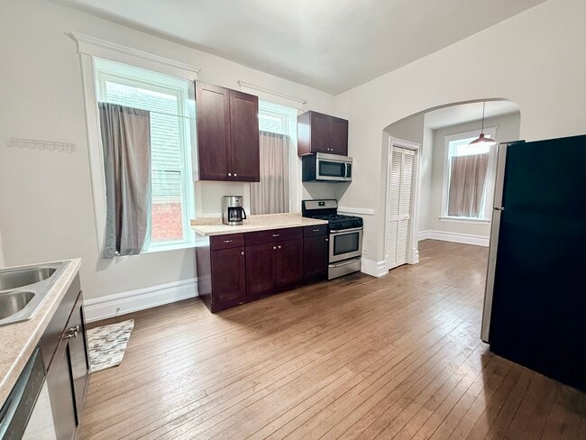 Photo - 2104 S Washtenaw Ave. Unit 3R