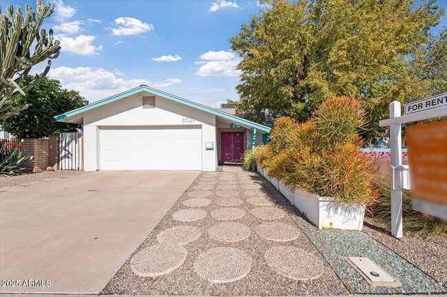 Photo - 8524 E Edgemont Ave