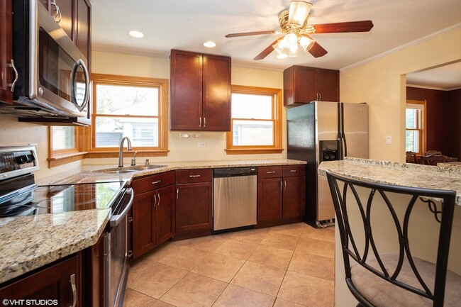 Photo - 1418 S 6th Ave