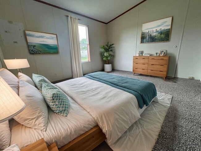 Photo - 319 Spring Park Dr