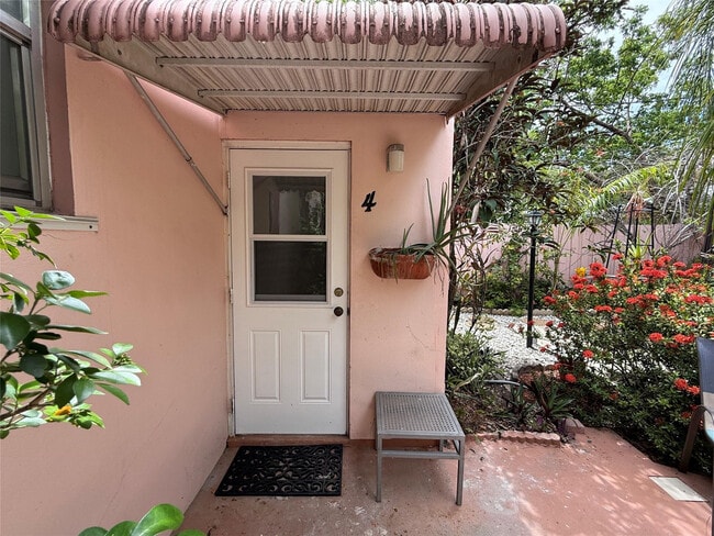 Photo - 1850 Rodman St Unit 4