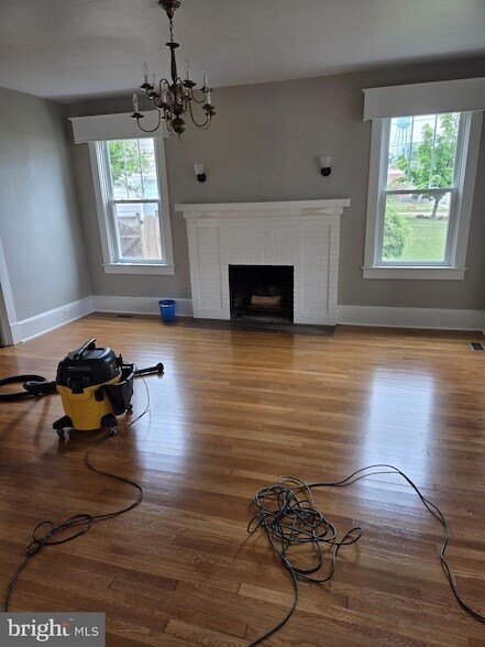 Photo - 240 S Holliday St