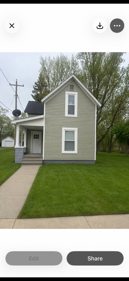 Photo - 719 W Cleveland Ave