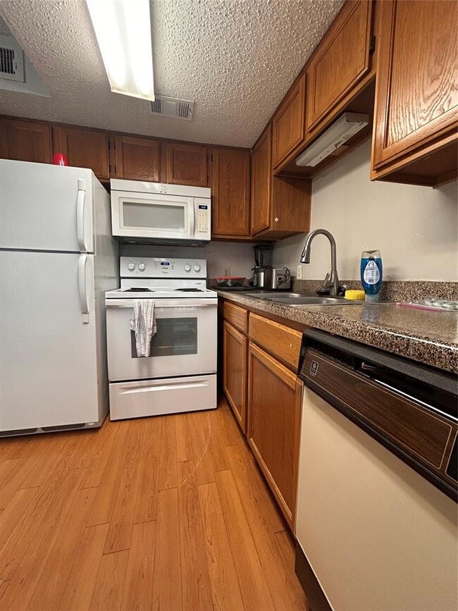 Photo - 3115 Helms St Unit 109