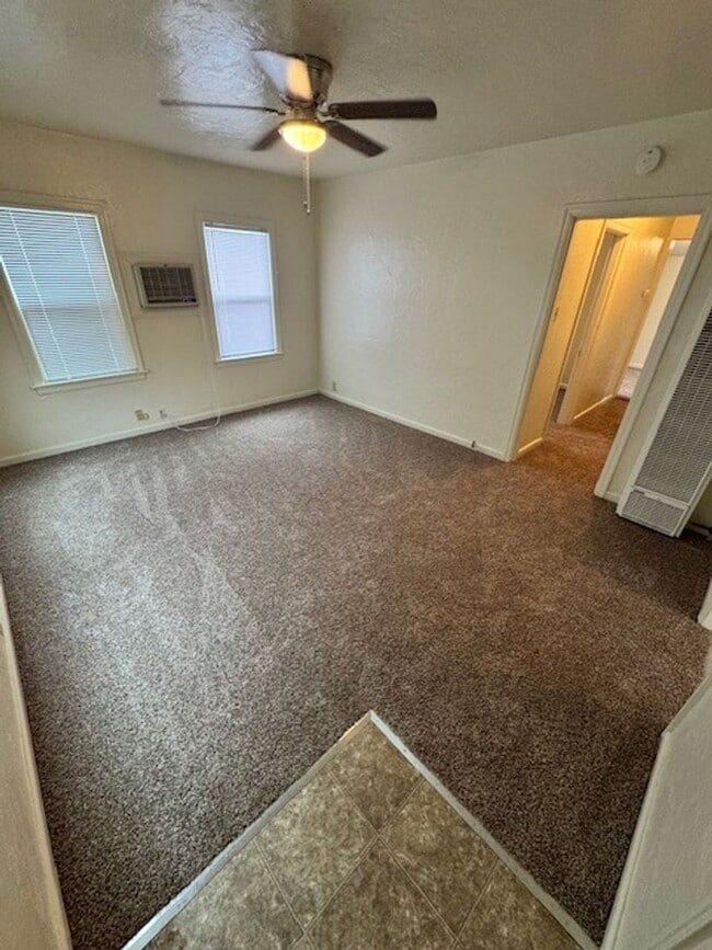 Photo - 2120 Gold St Unit 1