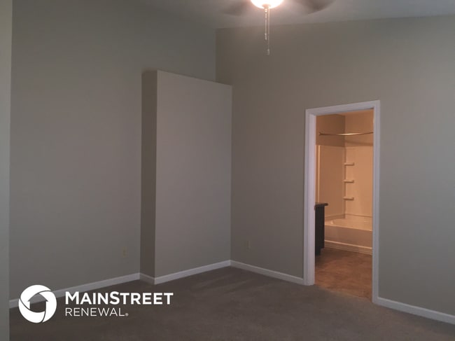 Photo - 2220 Rossington Ln