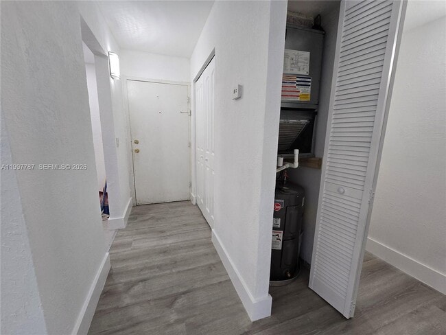 Photo - 4550 NW 9th St Unit 304E