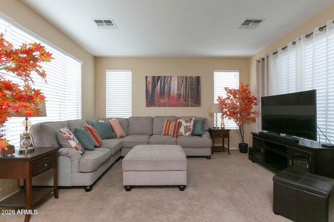 Photo - 2023 W Shackleton Dr