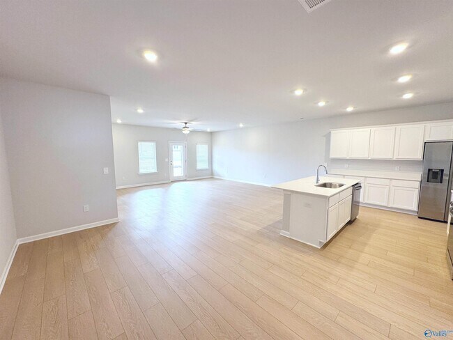 Photo - 169 Little Britain St