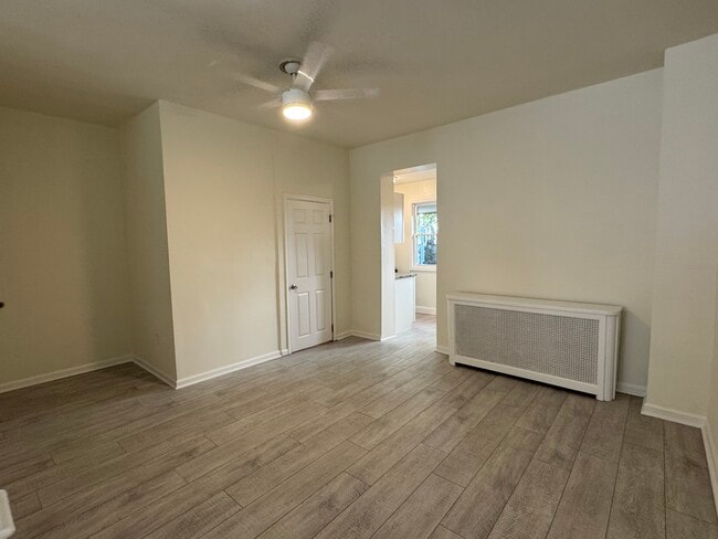 Photo - 128 Gay St