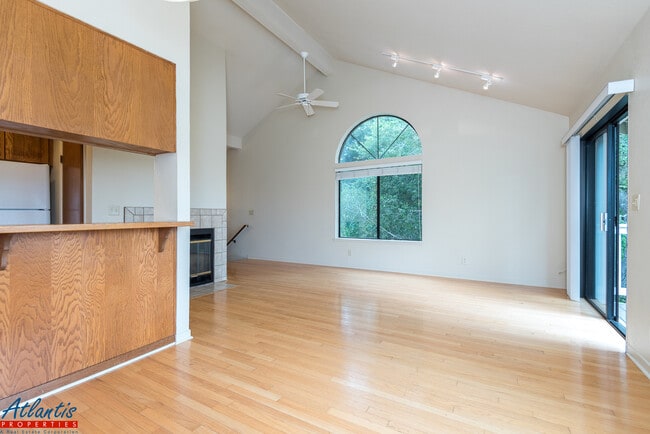 Photo - Beautiful Scotts Valley Townhouse | Great ...