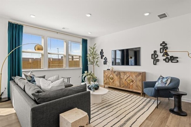 105 Vision St