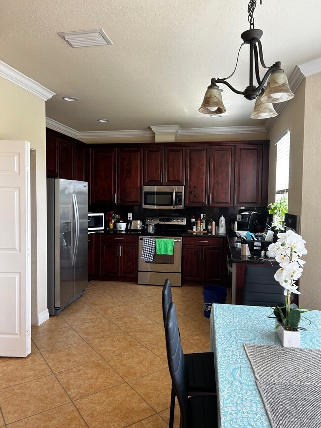 Photo - 10298 Barberry Ln
