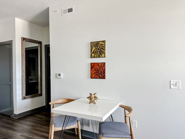 Photo - 1261 8th St Unidad SI ID1036769P