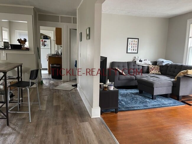 Photo - 77 Alexander St Unidad UP