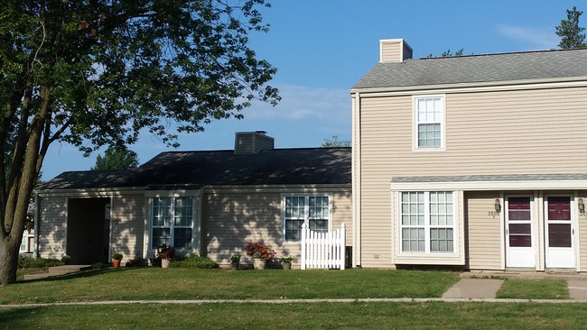 Building Photo - Newbury Village Burlington Cooperative Rental