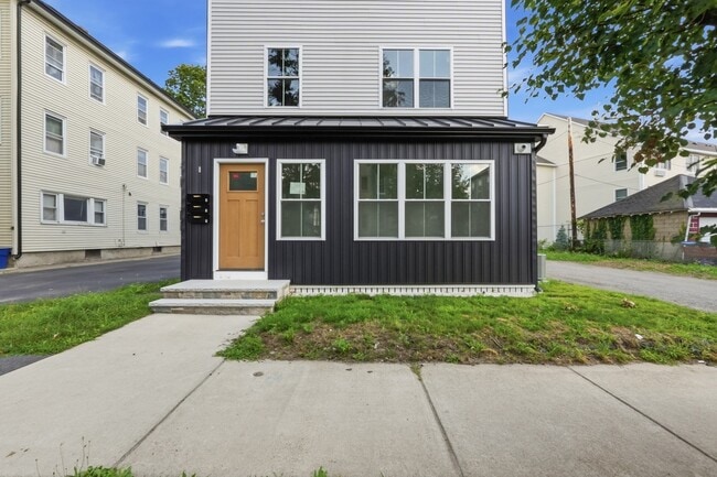 Photo - 71 Dewey St Unit 1,2,3