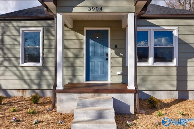 Photo - 3904 Cypress Ave SW