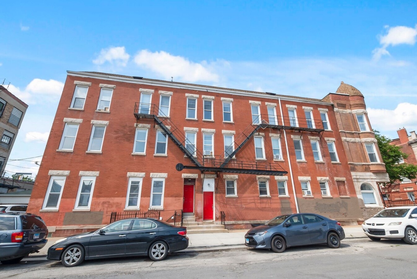 Photo - 2026 S Washtenaw