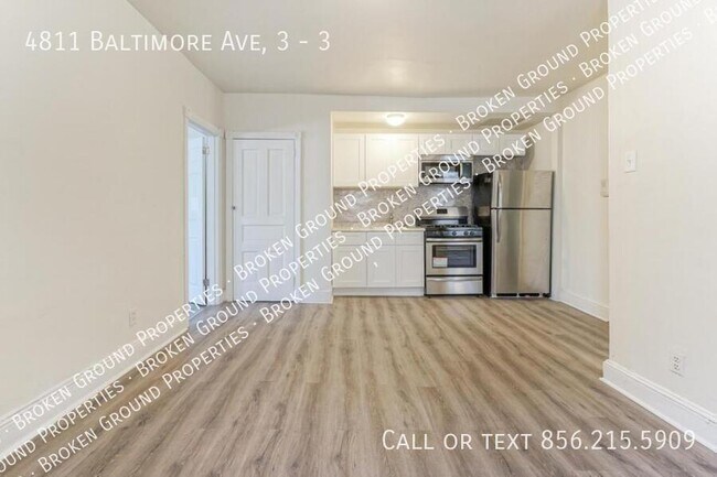 Building Photo - 4811 Baltimore Ave Unit 3