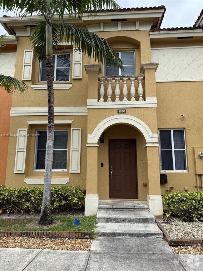 Building Photo - 1820 SW 89th Terrace Rental