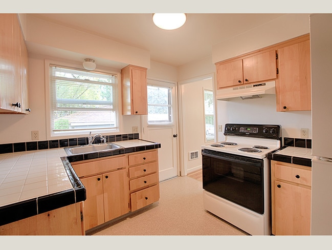 Photo - Cedar Hills Townhomes