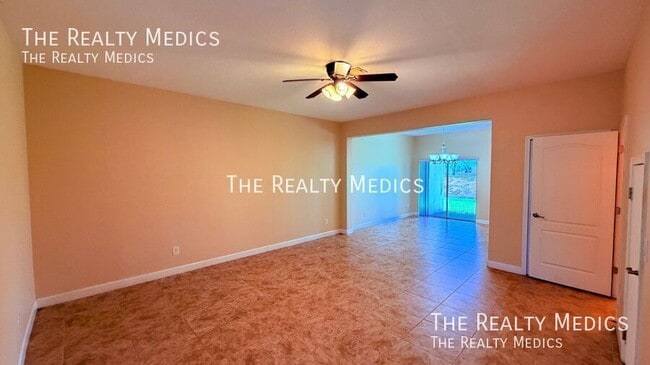 Photo - 2832 Adelaide Ct