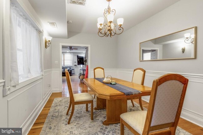 Photo - 920 S 16th St