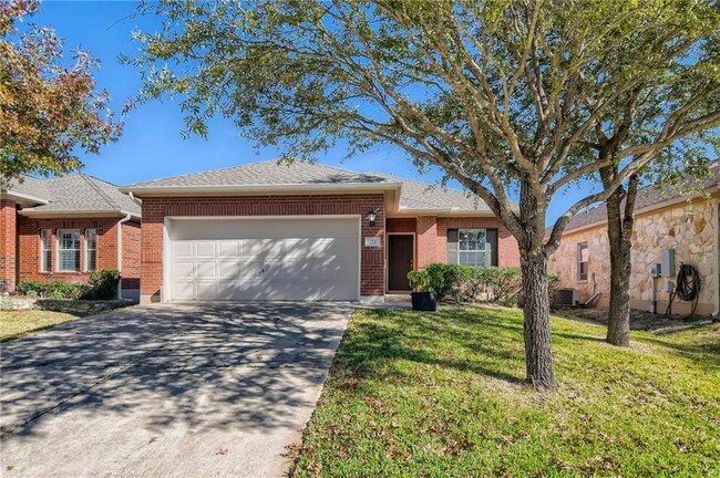 Photo - 271 Housefinch Loop