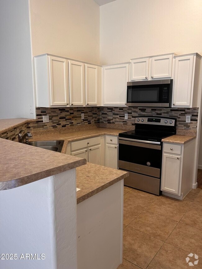 Building Photo - 381 S 229th Dr Rental