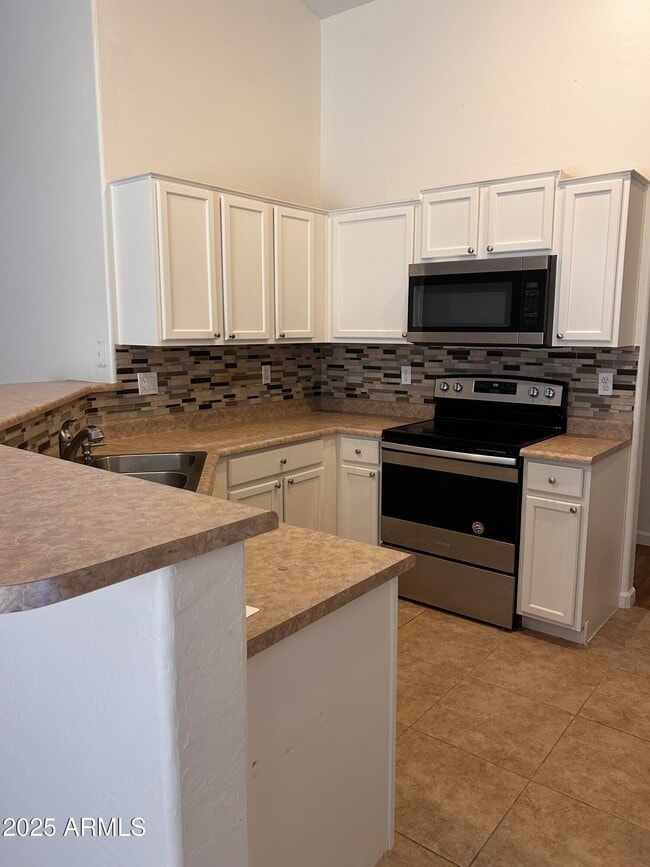 Photo - 381 S 229th Dr House
