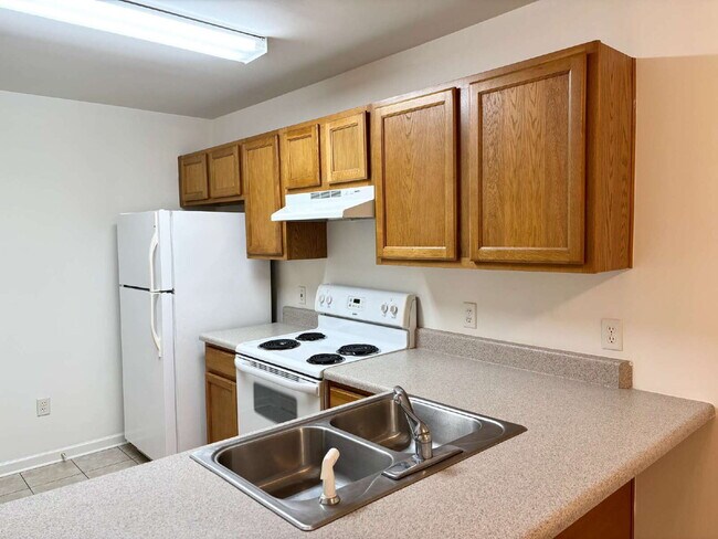 Photo - "Charming 2-Bed, 2-Bath Townhouse in Fort ...