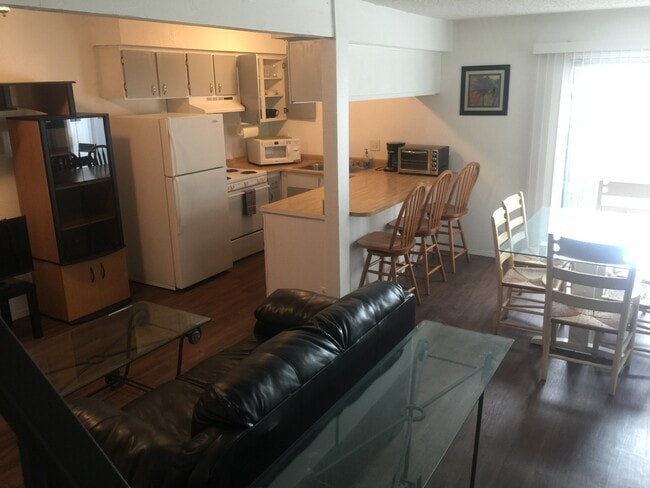 Photo - 1433 Mishka Ct Unidad 2 bedroom 950 sq ft