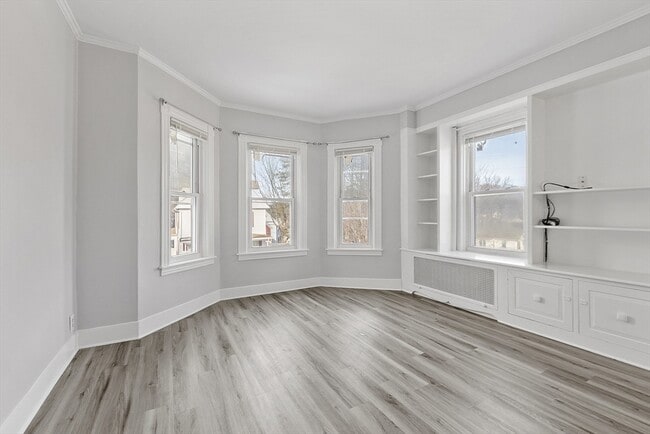 Photo - 19 Isabella St Unit 2