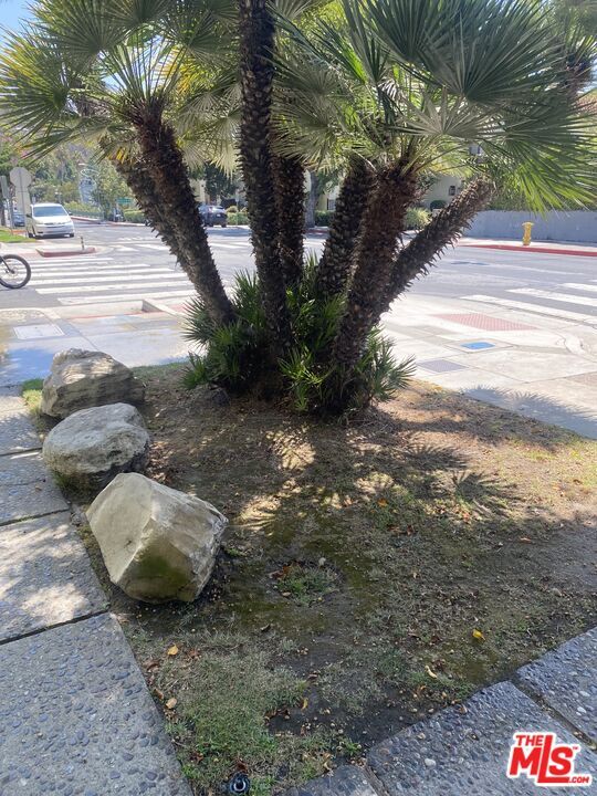 Photo - 4244 Duquesne Ave