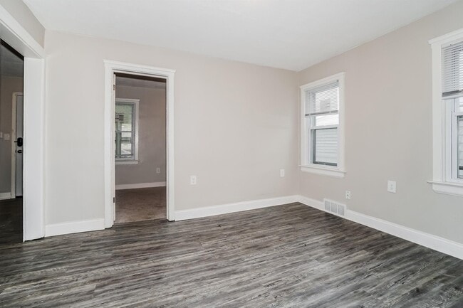 Photo - 19431 Tyronne Ave