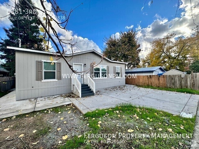 Building Photo - 5381 3rd St Rental