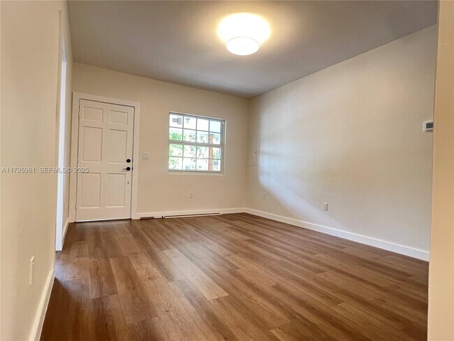 Photo - 315 NE 110th St Unit 2