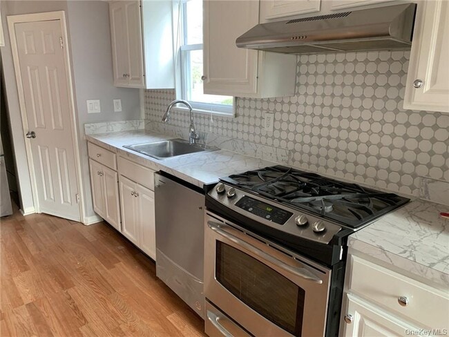 Photo - 1205 Park Ave Unit 2