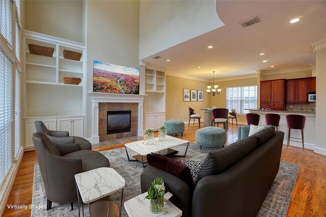 Photo - 906 Fowler St