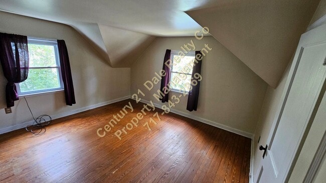 Photo - 3BR Cape Cod in York Suburban Schools