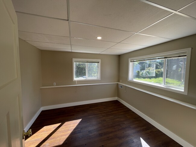 Photo - 35090 Ewert Ave