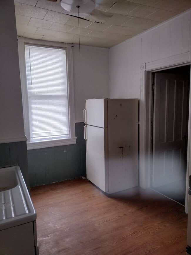 Photo - 1426 Sunset Ave