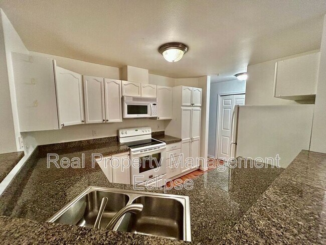 Photo - 5000 NW Village Park Dr