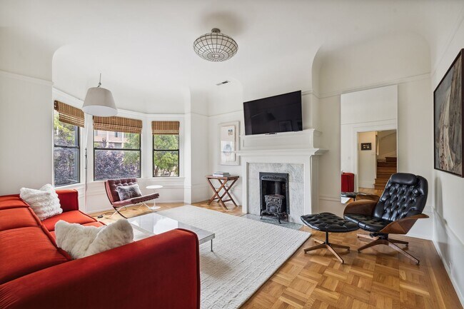 Photo - 4Bd/2Ba Edwardian in Presidio Heights